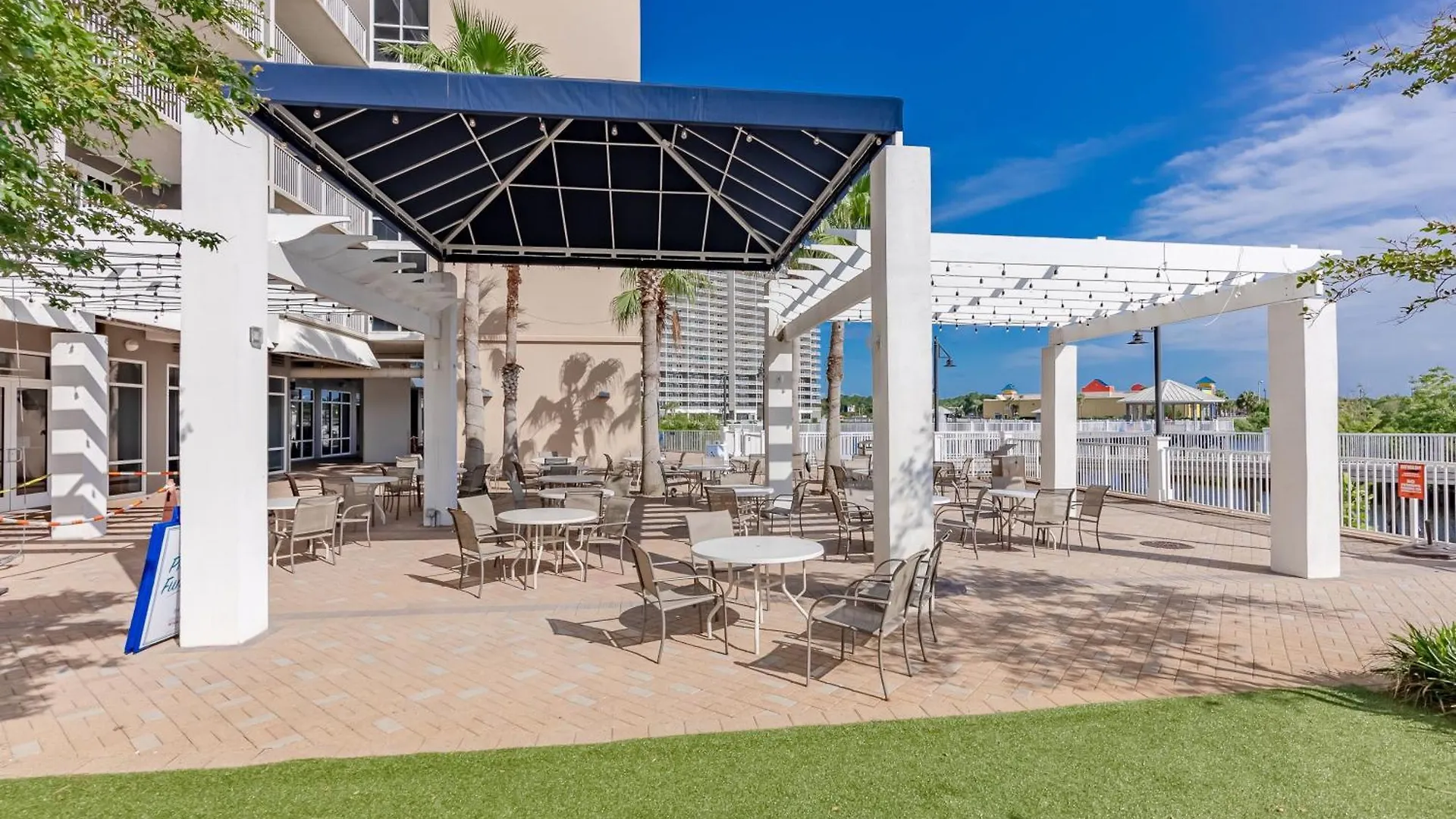 Remodeled 3Bd Plus Bunks! Low Floor Family Beach Resort! 5 Pools! By Dolce Vita Getaways Pcb 파나마 시티 0*,  미국